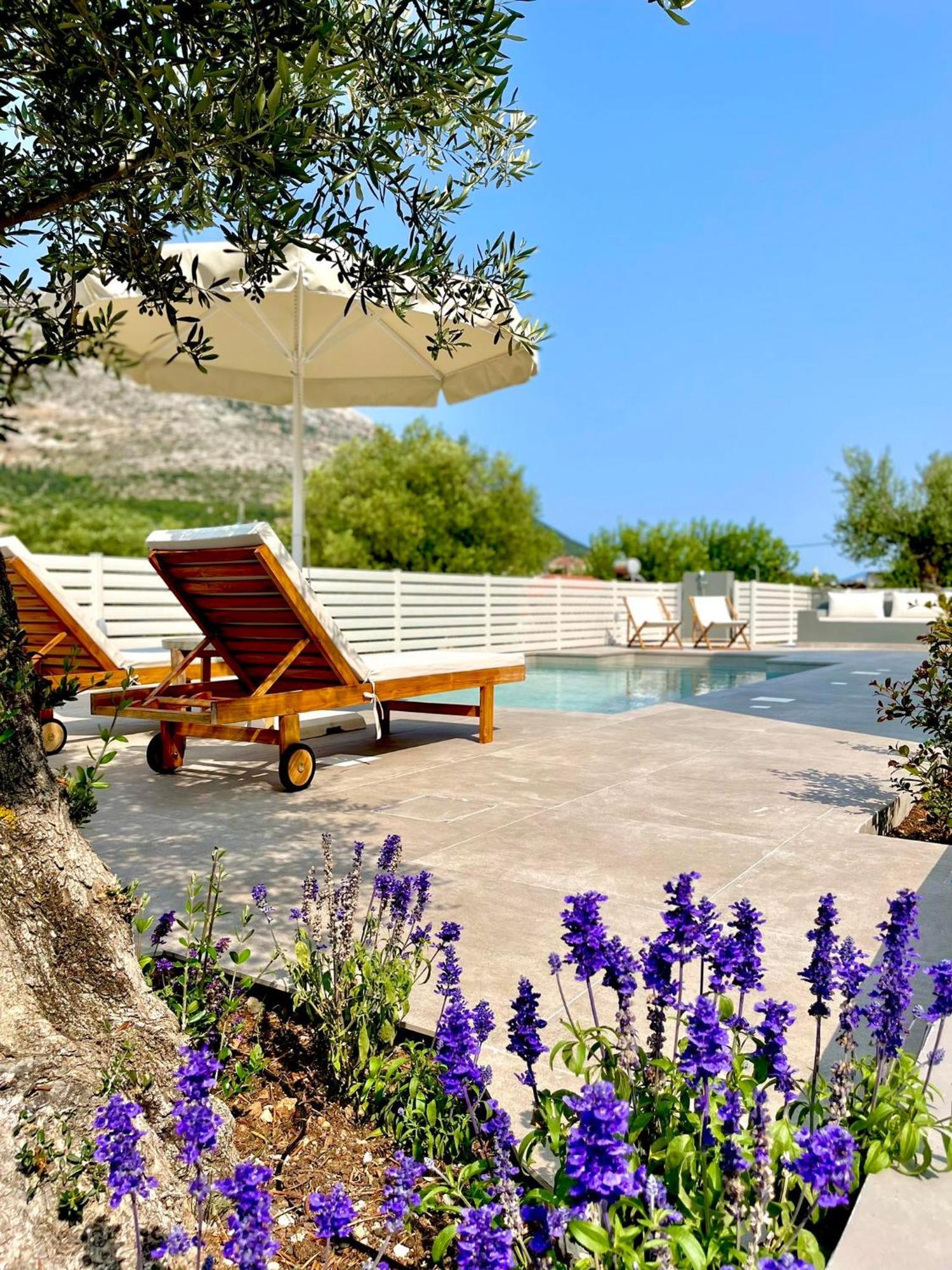 Myrtia Villas I Anomeria Bagian luar foto